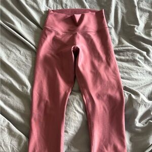 Alo pink leggings